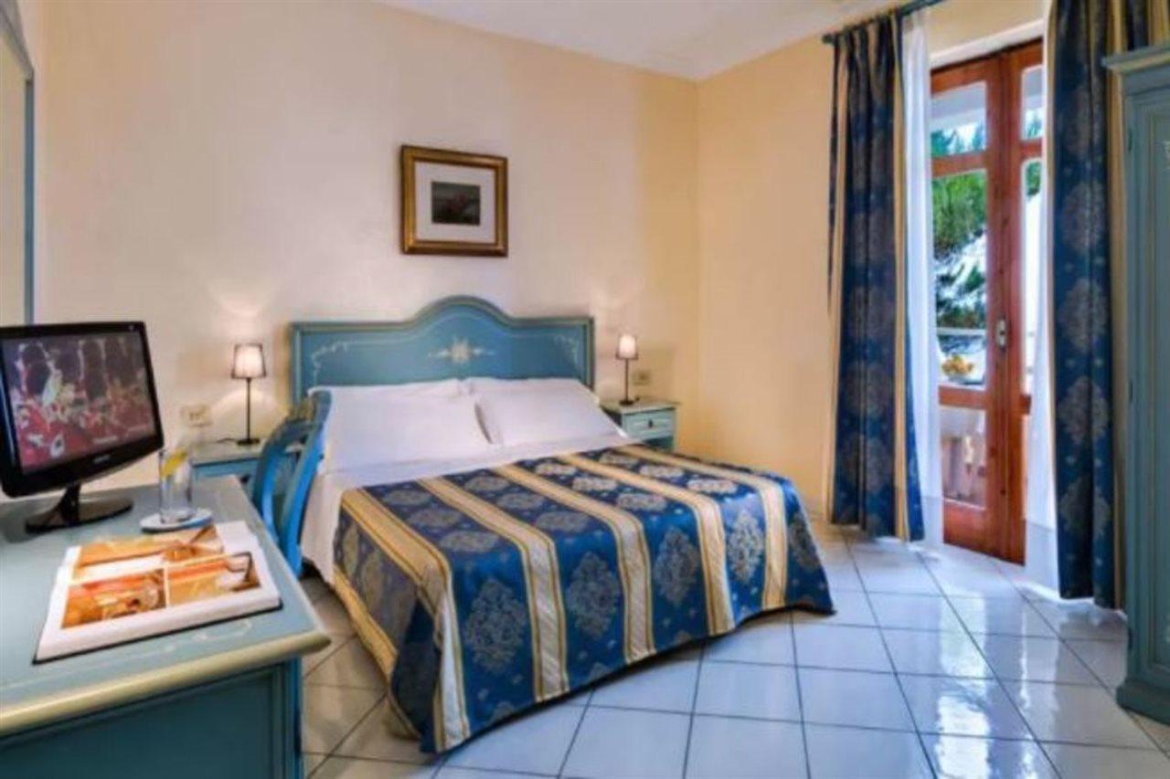 Hotel Grazia Alla Scannella Forio  Ngoại thất bức ảnh