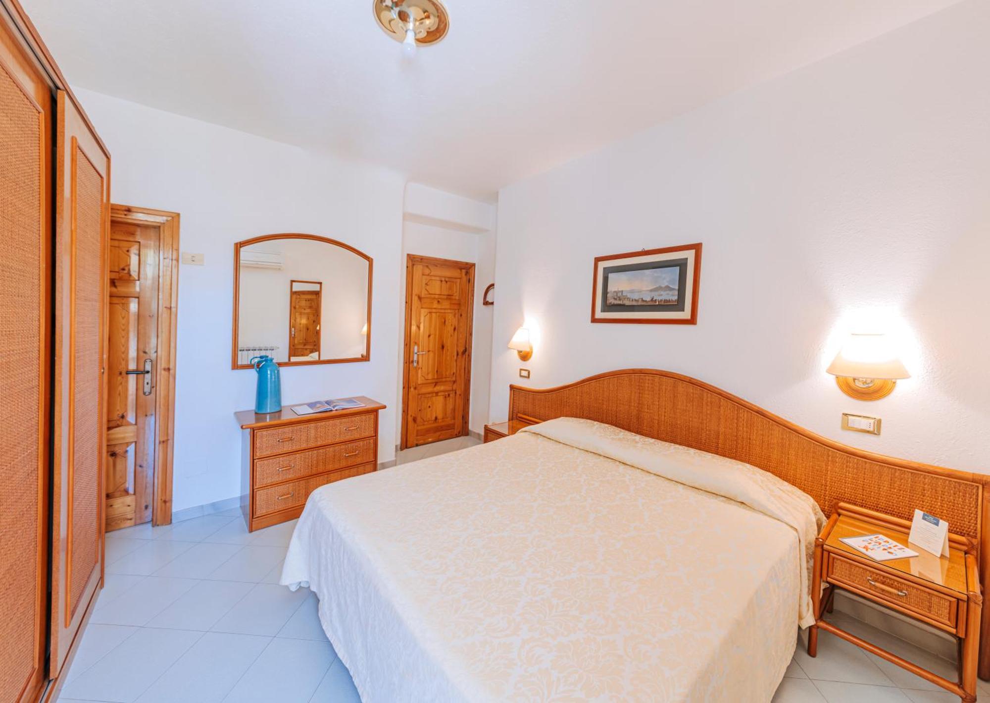 Hotel Grazia Alla Scannella Forio  Ngoại thất bức ảnh