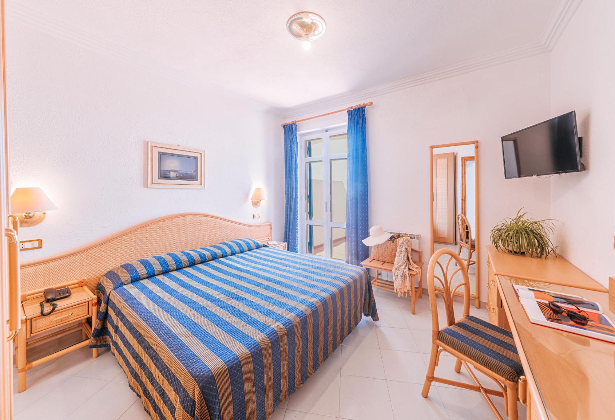 Hotel Grazia Alla Scannella Forio  Ngoại thất bức ảnh